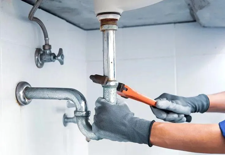 03-professional-water-leak-and-pipe-repair-service